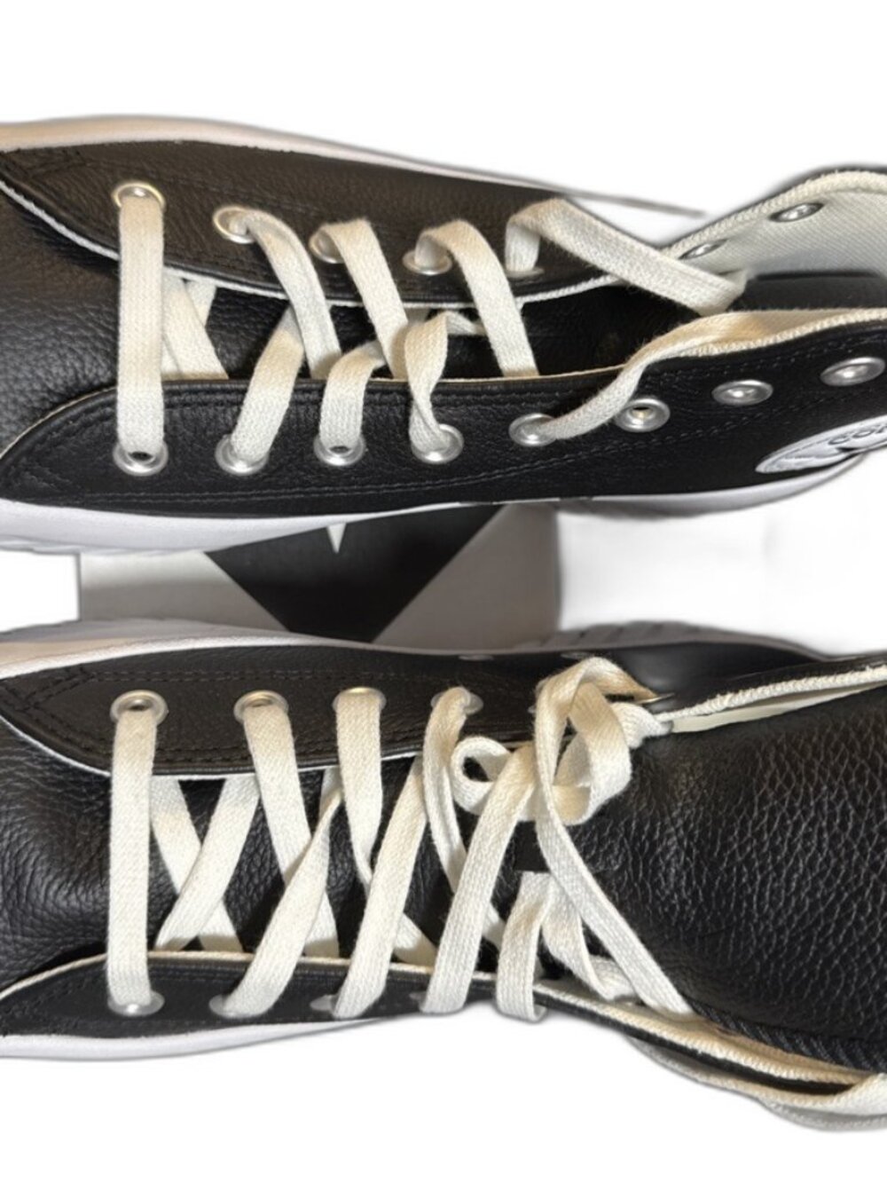 Converse Chuck Taylor All Star Lugged 2.0 Hi Black Leather Men's 9 / Women's 11